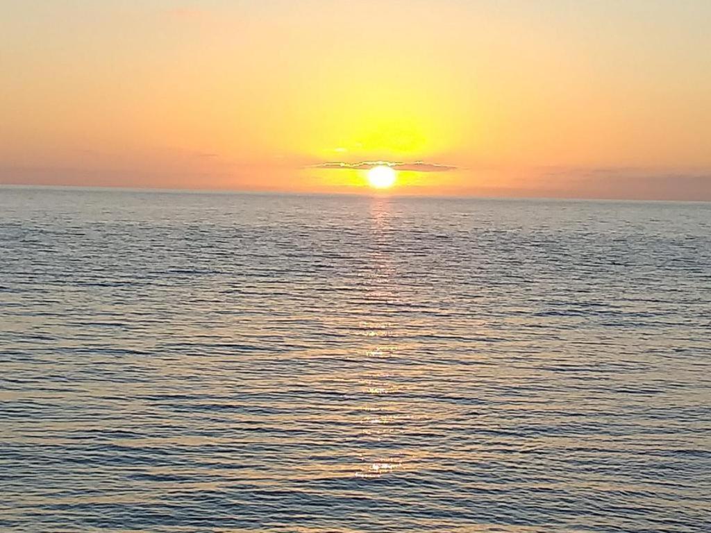 The Sunset Stay Apartments Νασάου Εξωτερικό φωτογραφία